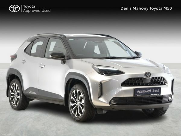 Toyota Yaris Cross SUV, Petrol Hybrid, 2025, Silver