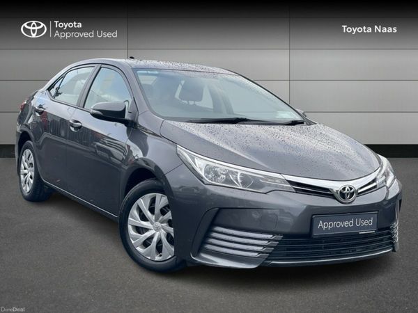Toyota Corolla Saloon, Diesel, 2017, Grey