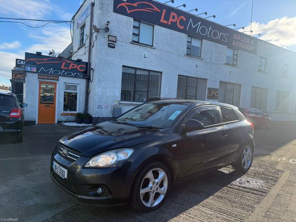 Kia Ceed Hatchback, Diesel, 2009, Black