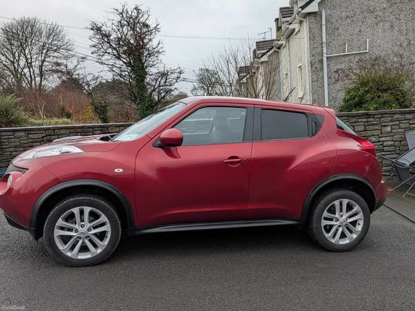 Nissan Juke SUV, Diesel, 2013, Red