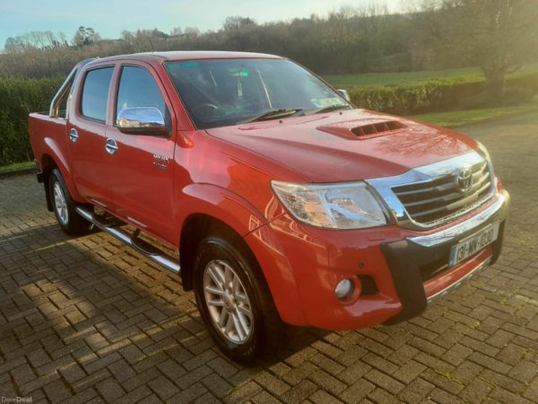 Toyota Hilux Crew Cab, Diesel, 2013, Red