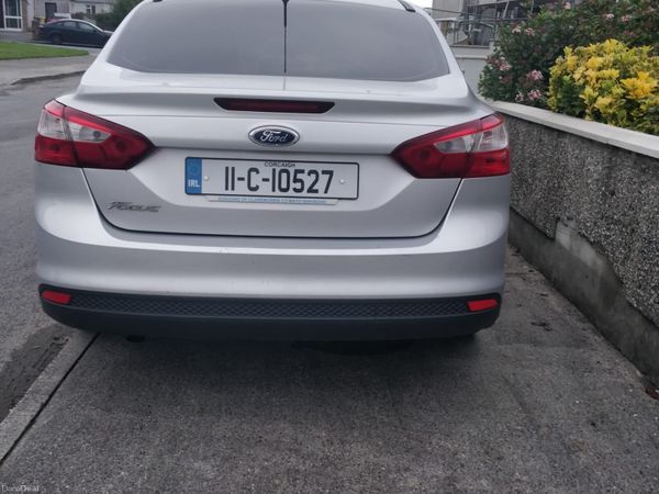 Ford Focus Saloon, Diesel, 2011, Silver