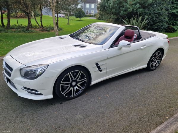 Mercedes-Benz AMG Convertible, Petrol, 2015, White