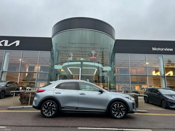Kia XCeed Hatchback, Petrol Plug-in Hybrid, 2023, Grey