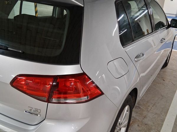 Volkswagen Golf Hatchback, Petrol, 2015, Silver