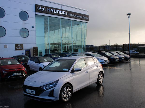 Hyundai i20 Hatchback, Petrol, 2025, Grey