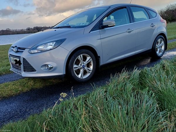 Ford Focus Hatchback, Diesel, 2014, Grey