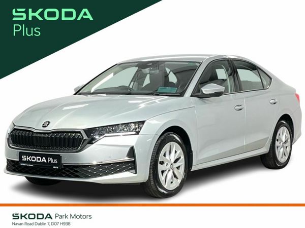 Skoda Octavia Saloon, Diesel, 2025, Silver