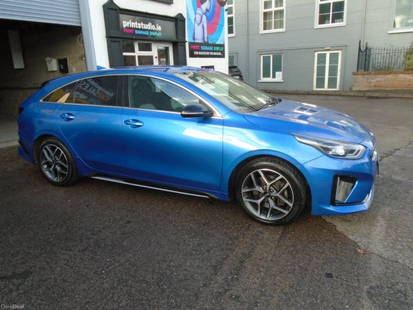 Kia Ceed Hatchback, Petrol, 2019, Blue