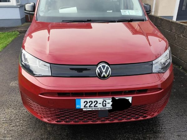 Volkswagen Caddy MPV, Diesel, 2022, Red