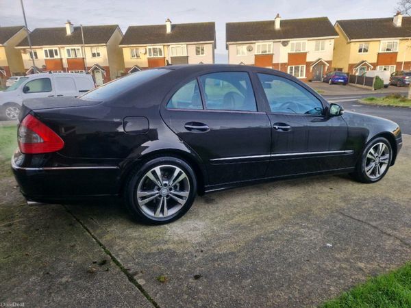 Mercedes-Benz E-Class Saloon, Petrol, 2008, Black