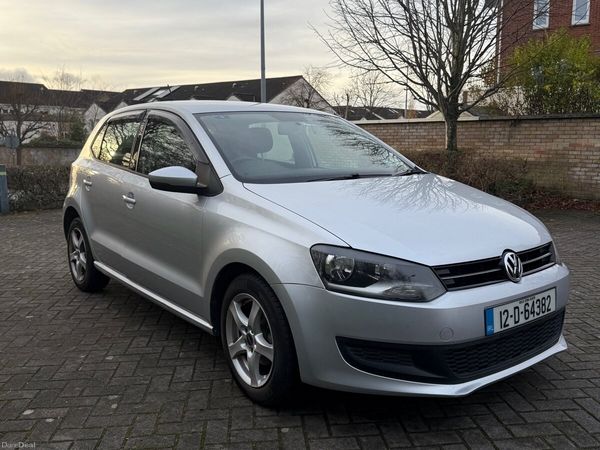 Volkswagen Polo Hatchback, Petrol, 2012, Silver