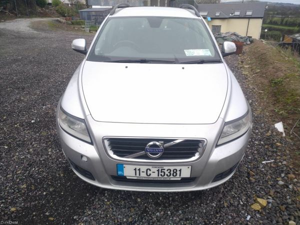 Volvo V50 Estate, Diesel, 2011, Silver