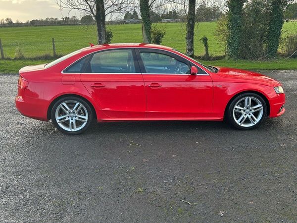 Audi A4 Saloon, Diesel, 2011, Red