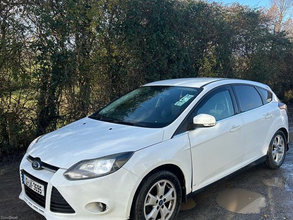 Ford Focus Hatchback, Diesel, 2012, White
