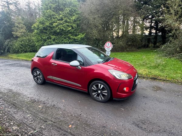 Citroen DS 3 Hatchback, Petrol, 2016, Red