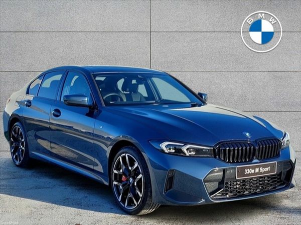 BMW 3-Series Saloon, Petrol Plug-in Hybrid, 2026, Blue