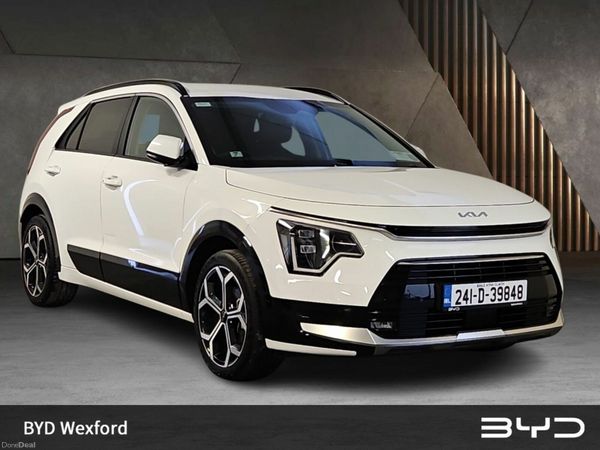 Kia Niro SUV, Petrol Hybrid, 2024, White