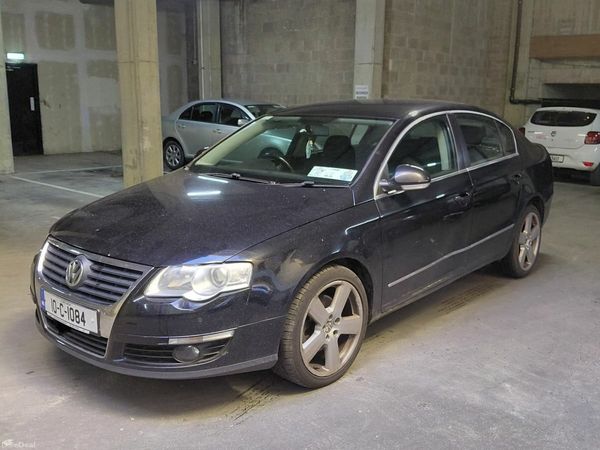 Volkswagen Passat Saloon, Diesel, 2010, Black