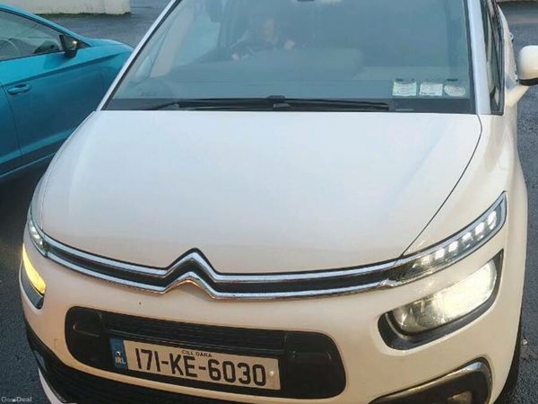 Citroen C4 Hatchback, Diesel, 2017, White