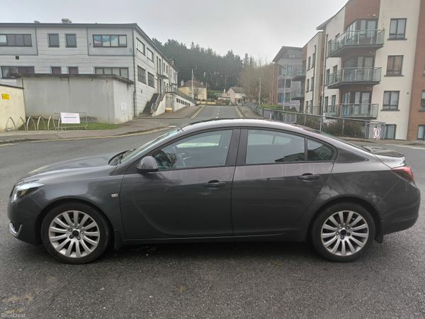 Opel Insignia Saloon, Diesel, 2014, Grey