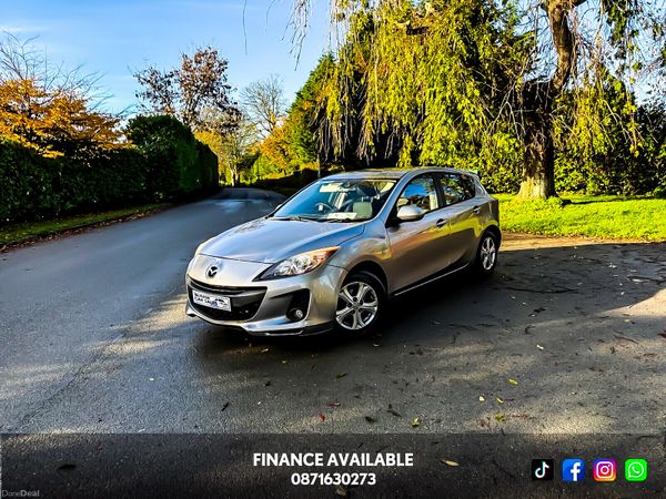 Mazda Mazda3 Hatchback, Diesel, 2012, Grey