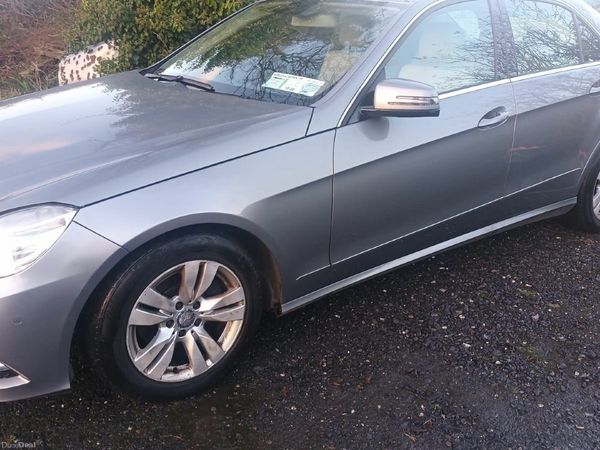 Mercedes-Benz E-Class Saloon, Diesel, 2012, Silver