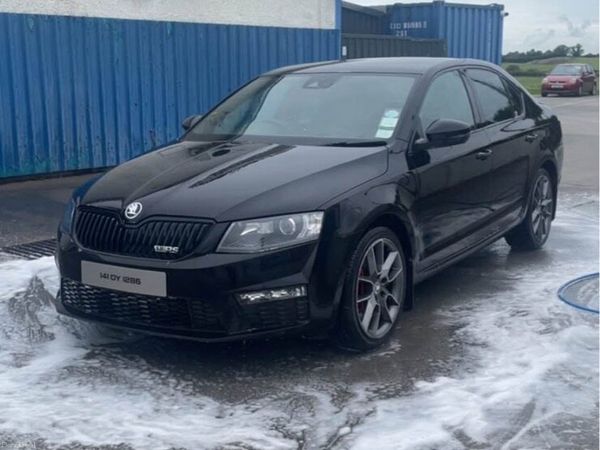 Skoda Octavia Hatchback, Diesel, 2014, Black