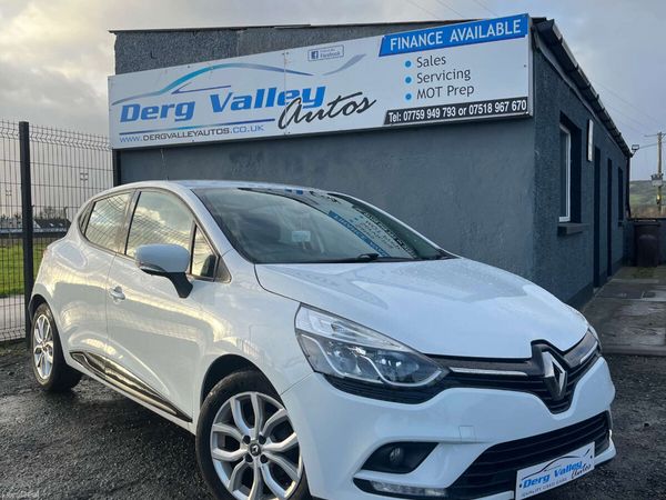 Renault Clio Hatchback, Diesel, 2018, White