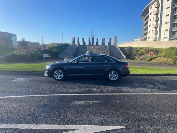 Audi A4 Saloon, Diesel, 2017, Blue