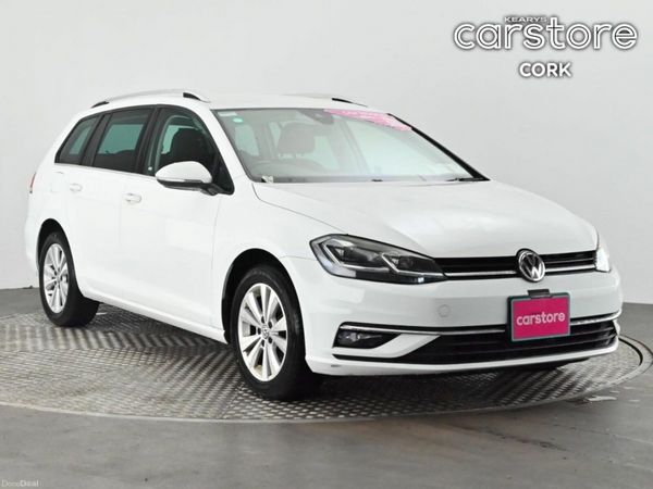 Volkswagen Golf Estate, Petrol, 2018, White