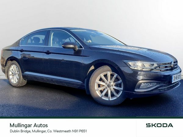 Volkswagen Passat Saloon, Diesel, 2021, Black