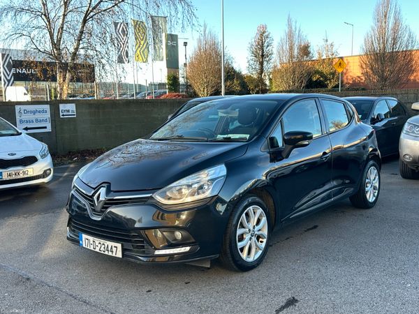 Renault Clio Hatchback, Petrol, 2017, Black