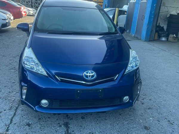 Toyota Prius MPV, Petrol Hybrid, 2012, Blue