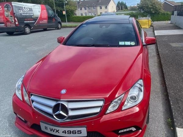Mercedes-Benz E-Class Coupe, Diesel, 2011, Red