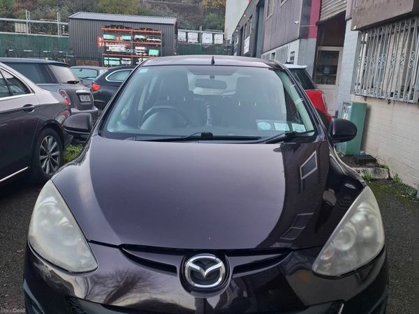 Mazda Mazda2 Hatchback, Petrol, 2011, Black