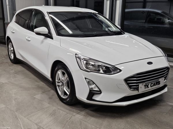Ford Focus Hatchback, Petrol, 2018, White