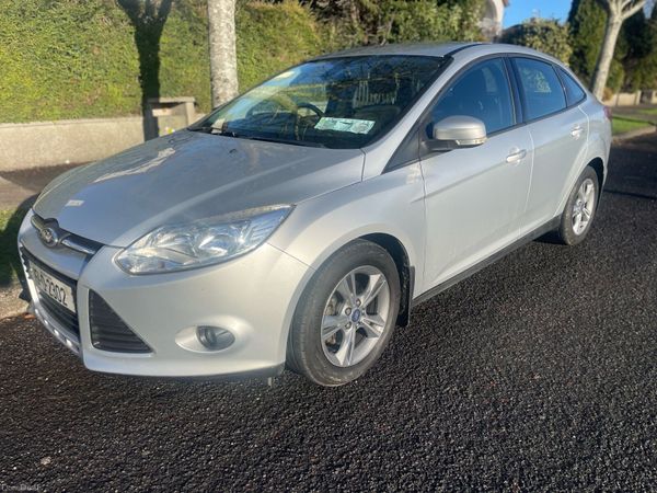 Ford Focus Saloon, Diesel, 2015, Silver