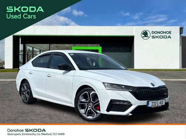 Skoda Octavia Saloon, Diesel, 2023, White