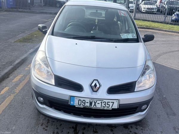 Renault Clio Hatchback, Ethanol Petrol, 2009, Silver