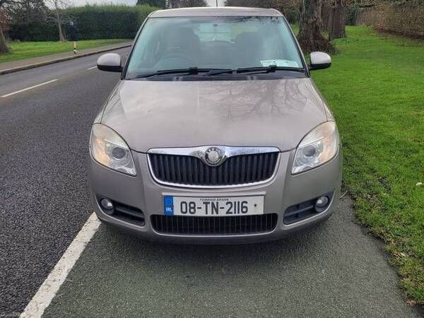 Skoda Fabia Hatchback, Petrol, 2008, Beige