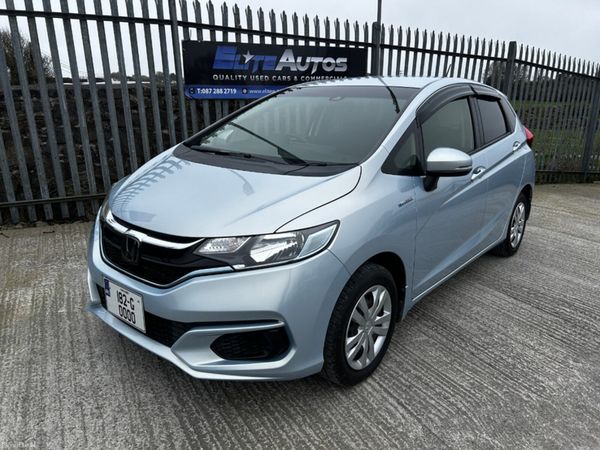 Honda Fit Hatchback, Petrol Hybrid, 2018, Blue