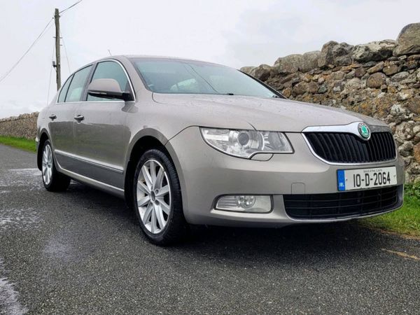 Skoda Superb Saloon, Diesel, 2010, Beige
