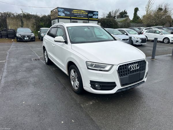 Audi Q3 SUV, Petrol, 2014, White