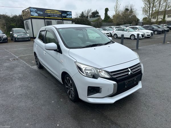 Mitsubishi Mirage Hatchback, Petrol, 2020, White