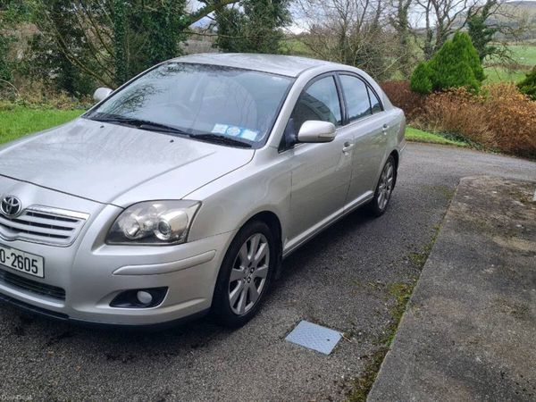Toyota Avensis Hatchback, Diesel, 2008, Silver