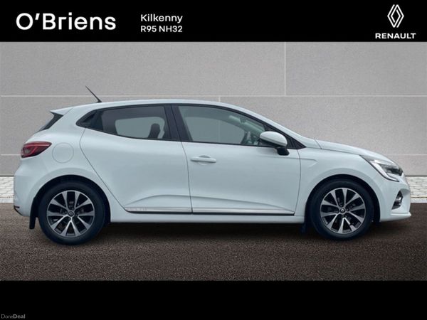 Renault Clio Hatchback, Petrol, 2020, White