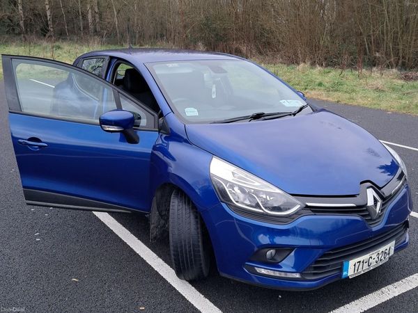 Renault Clio Hatchback, Petrol, 2017, Blue