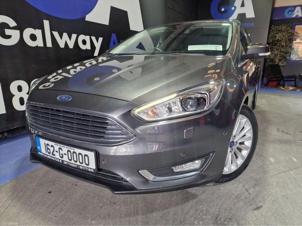 Ford Focus Hatchback, Petrol, 2016, Grey