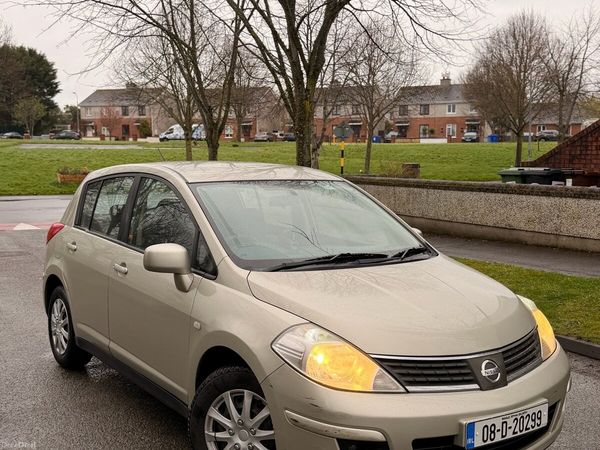 Nissan Tiida Hatchback, Petrol, 2008, Silver